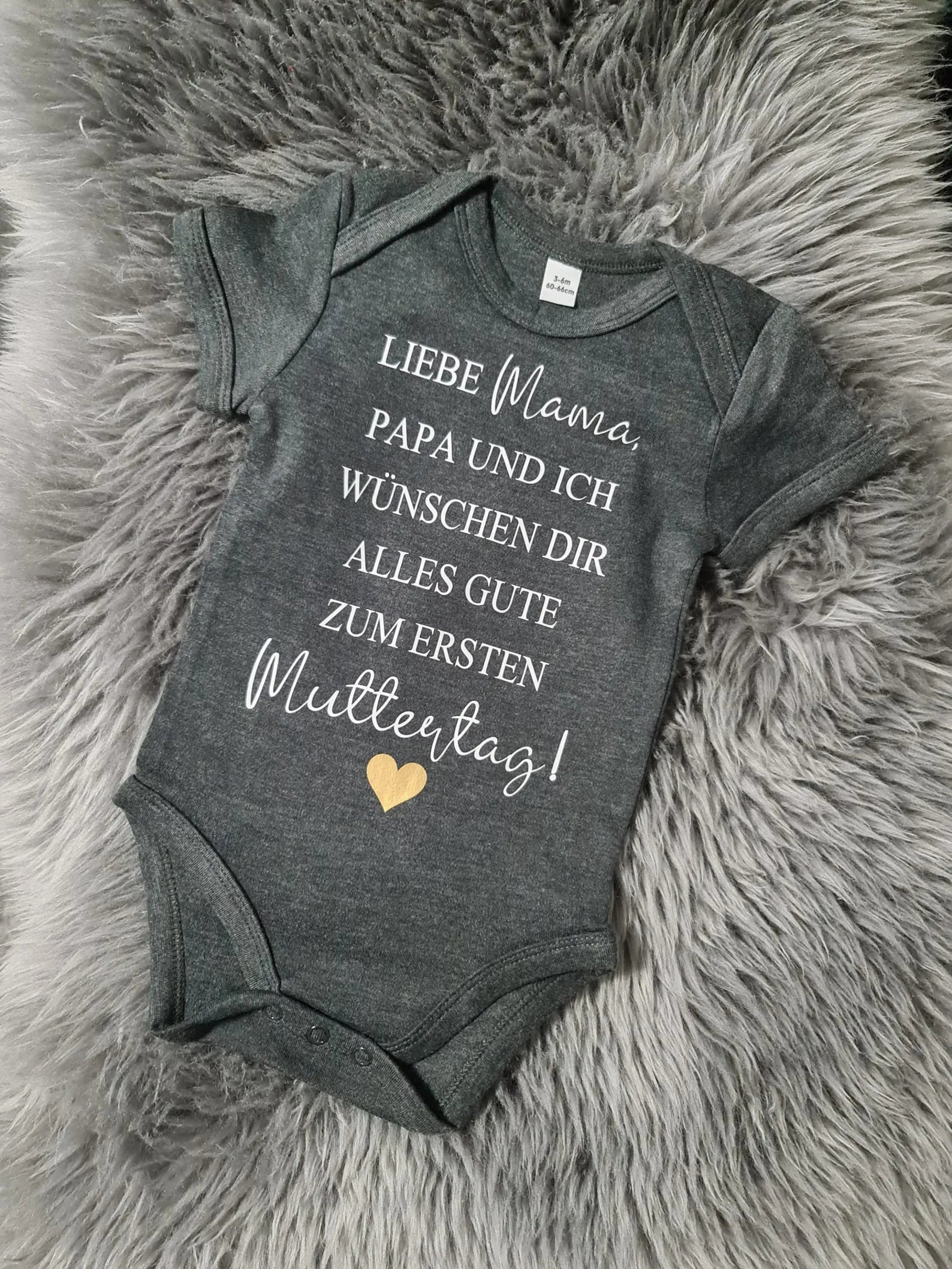 Babybody Schriftzug, Baby, aus dem Bauch, Body erster Vatertag, Muttertag